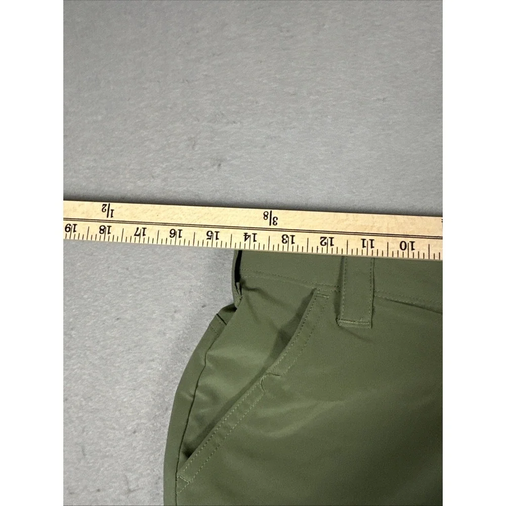 Mossy Oak Flex‎ Fishing Cargo Shorts Men's Small Olive green Hydroplex Cooling